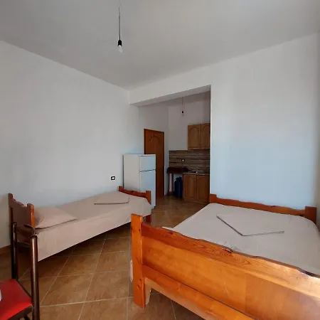 Apartment Flamuri Golem (Tirana)